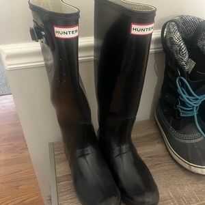 Hunter Classic Black Rain Boots